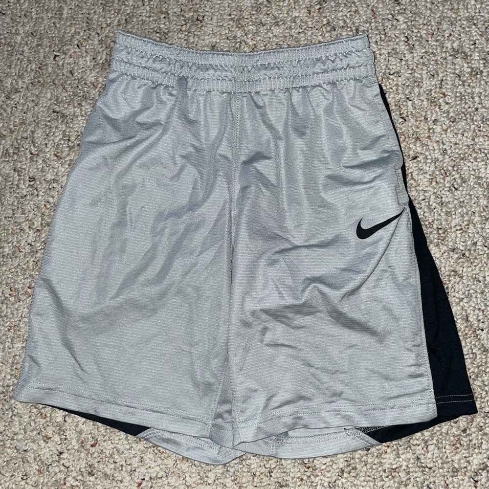 boys size medium